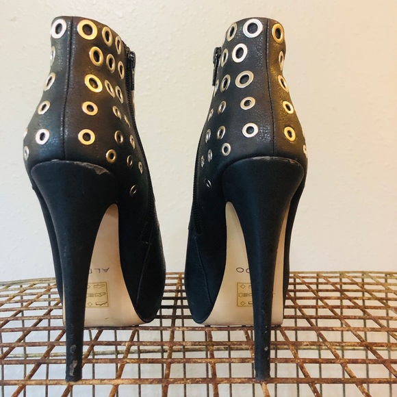 ALDO Black Rocker Grommet Ankle Boots sz 7 - Picture 3 of 7